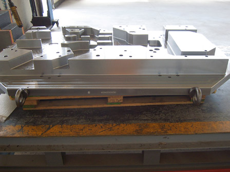 Portastampo-auromotive-glaziang-per-hot-valves-Vi.Meccanica-snc-di-Visconti-Marco-e-Oscar-Portastampi-Lonato-Brescia-www.portastampo.it.jpg