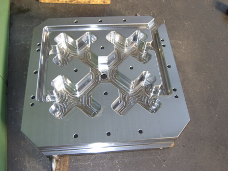 hot-Halves-Vi.Meccanica-snc-di-Visconti-Marco-e-Oscar-Portastampi-Lonato-Brescia-www.portastampo.it.jpg